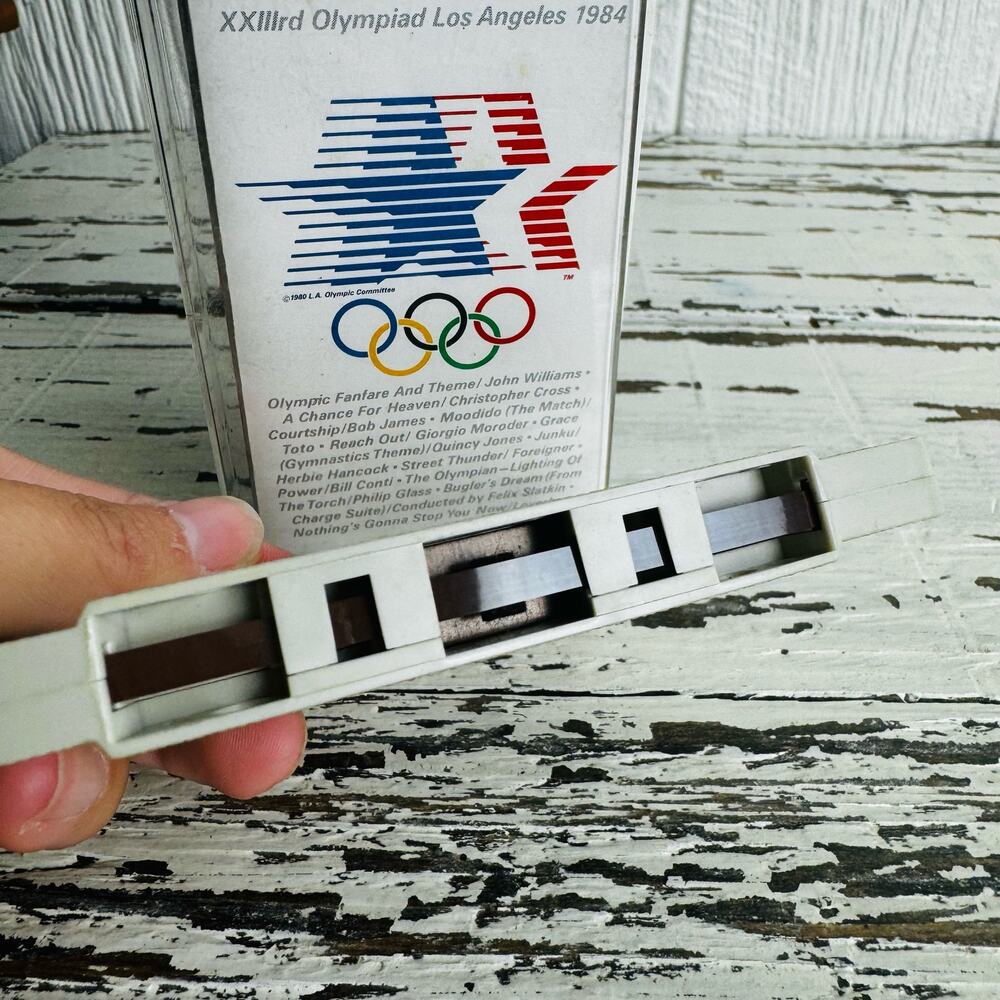 The Official Music Of The XXIIIrd Olympiad Los Angeles 1984 Cassette- BST 39322 - Picture 4 of 7